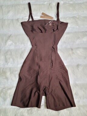 SKIMS Body Core Sculpt Open Back Mid Thigh Bodysuit Brown Cocoa XXS NEW